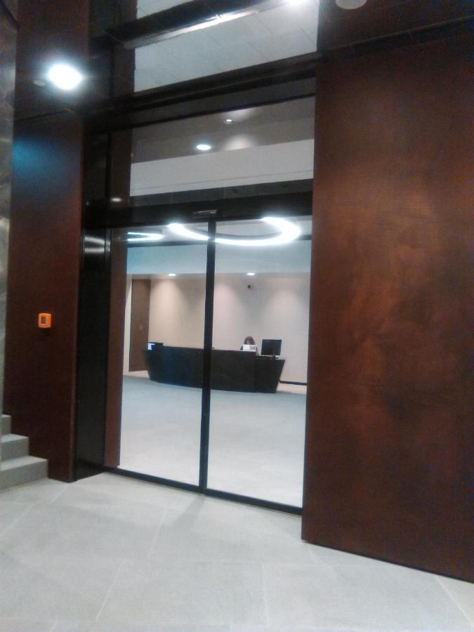 Apartamento Panoramaview/31Thfloor!/Luxury/Wifi/Parking Bratislava Exterior foto